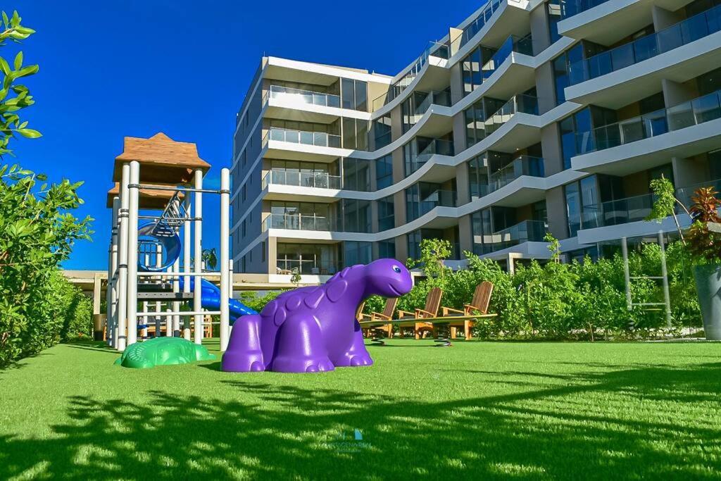 Apartment Vista Al Mar Lateral Panoramic View,spectacular Building,pools, Morros Zoe Ultimo Piso *
