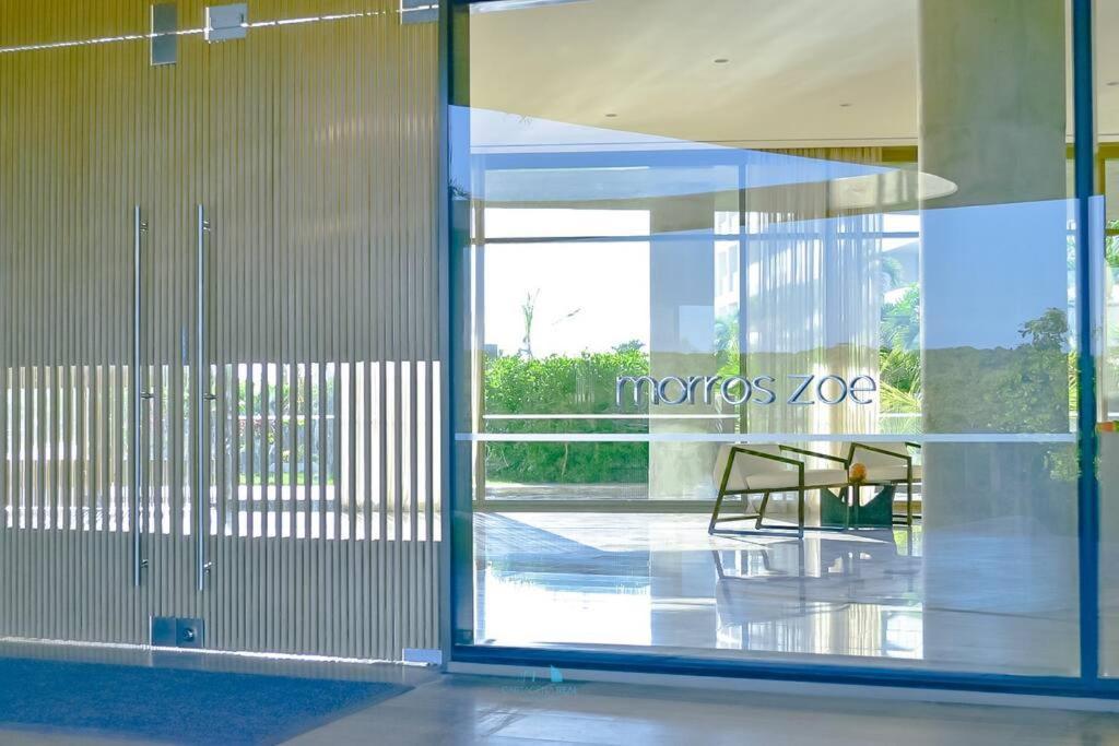 Apartment Vista Al Mar Lateral Panoramic View,spectacular Building,pools, Morros Zoe Ultimo Piso *